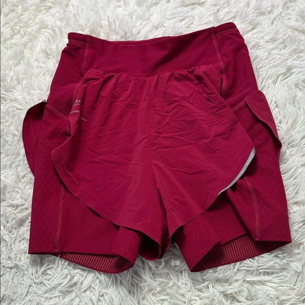 Lululemon SenseKnit Composite High-Rise Running Short Pomegranate